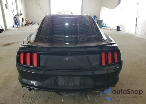 2015 Ford Mustang z USA, uszkodzony, nr VIN 1FA6P8AM0F5367035